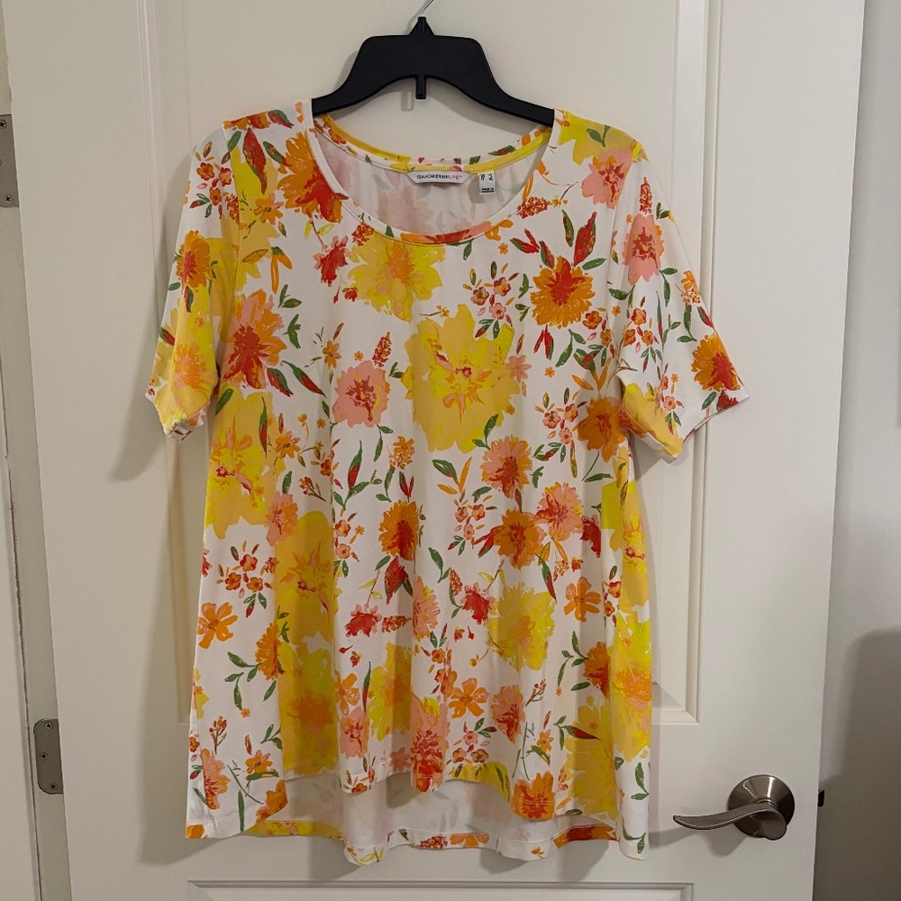 Isaac Mizrahi Floral Swing Top